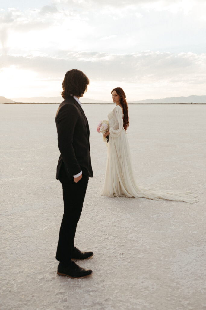 Editorial wedding photography at Bonneville Salt Flats in Utah.