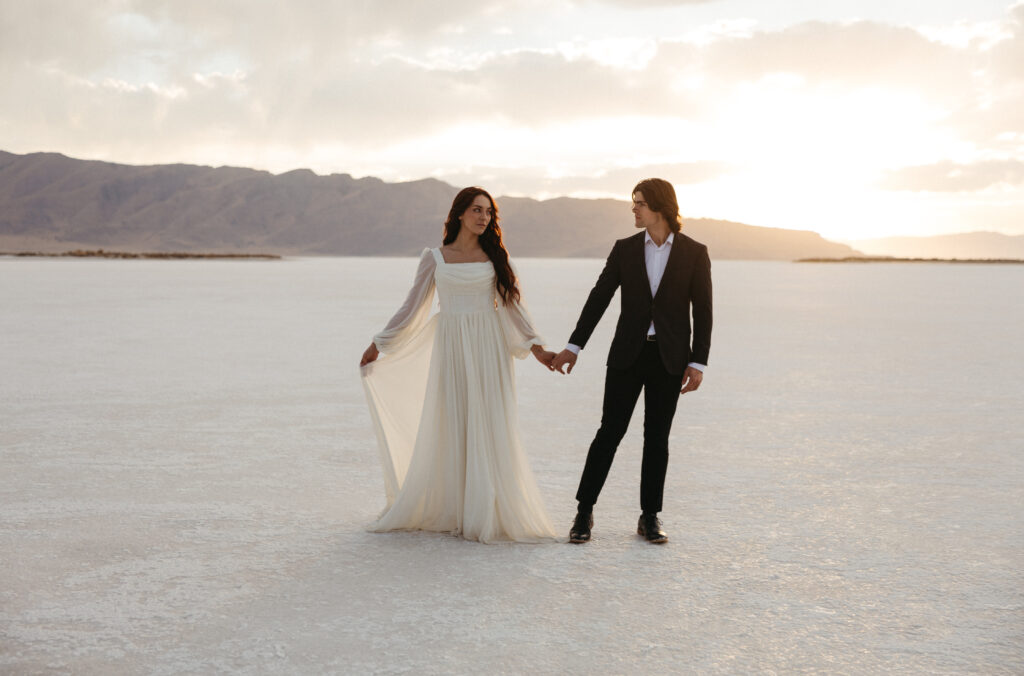 Editorial bride and groom wedding photography at Bonneville Salt Flats in Utah.